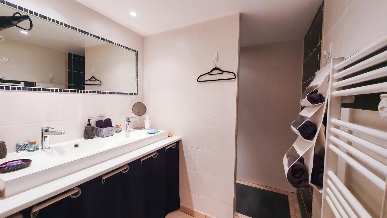 Le Studio - La Roquebrussanne Apartment ภายนอก รูปภาพ
